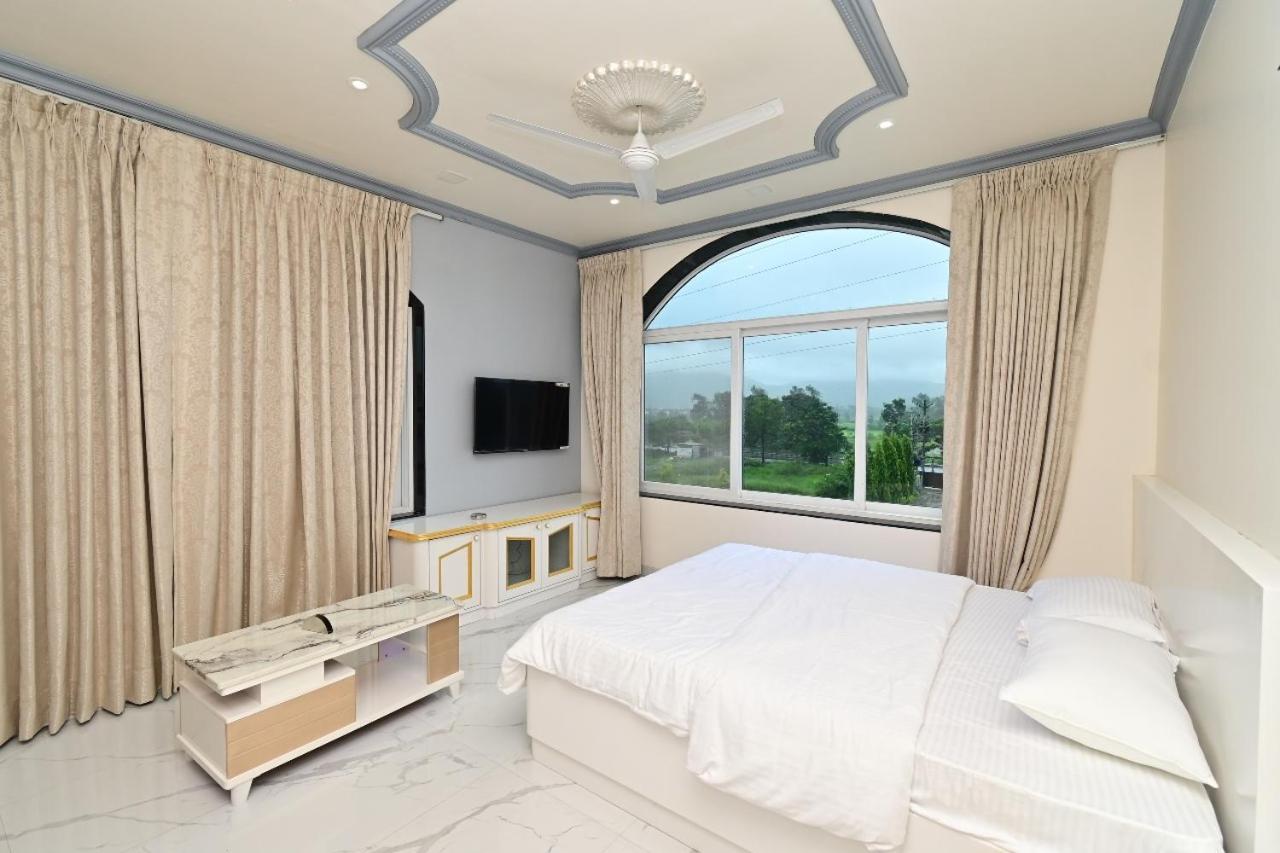 Vedika Garden Hotel Ambavna Ngoại thất bức ảnh